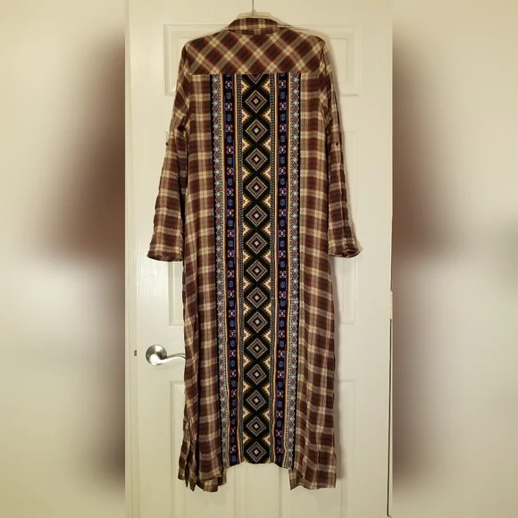 ANDREE BY UNIT | Dresses | Andree By Unit Plaid Embroidered Button Down  Maxi Dress Or Duster Size M | Poshmark